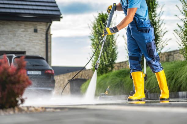 Best Pool Deck Cleaning  in Eming Island, FL